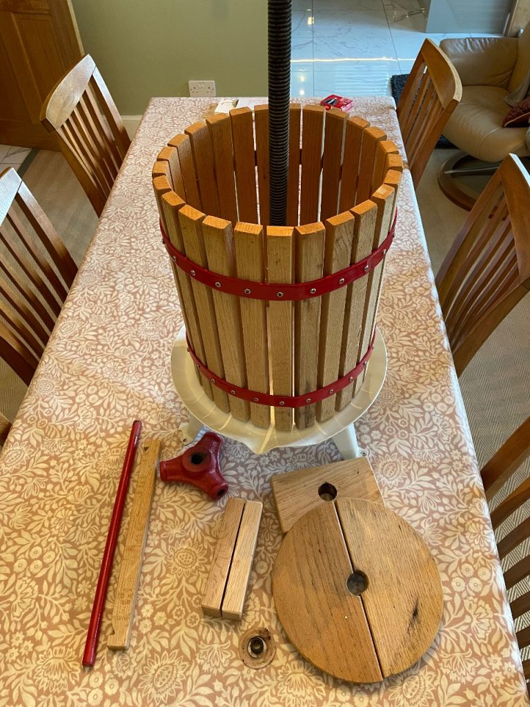 WilTec 18L Fruit Press and 7l Fruit Mill with Crank Handle