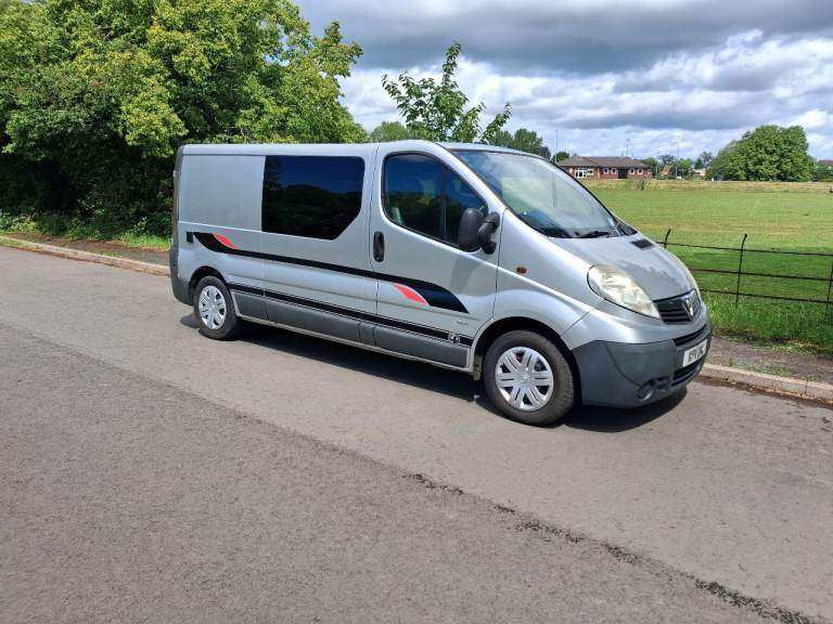 Vauxhall Vivaro LWB 2.0 CDTI Camper Conversion – Rock Roll Bed – New Clutch & Leisure Battery
