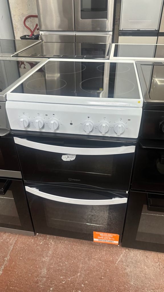 50CM WHITE INDESIT ELECTRIC COOKER 