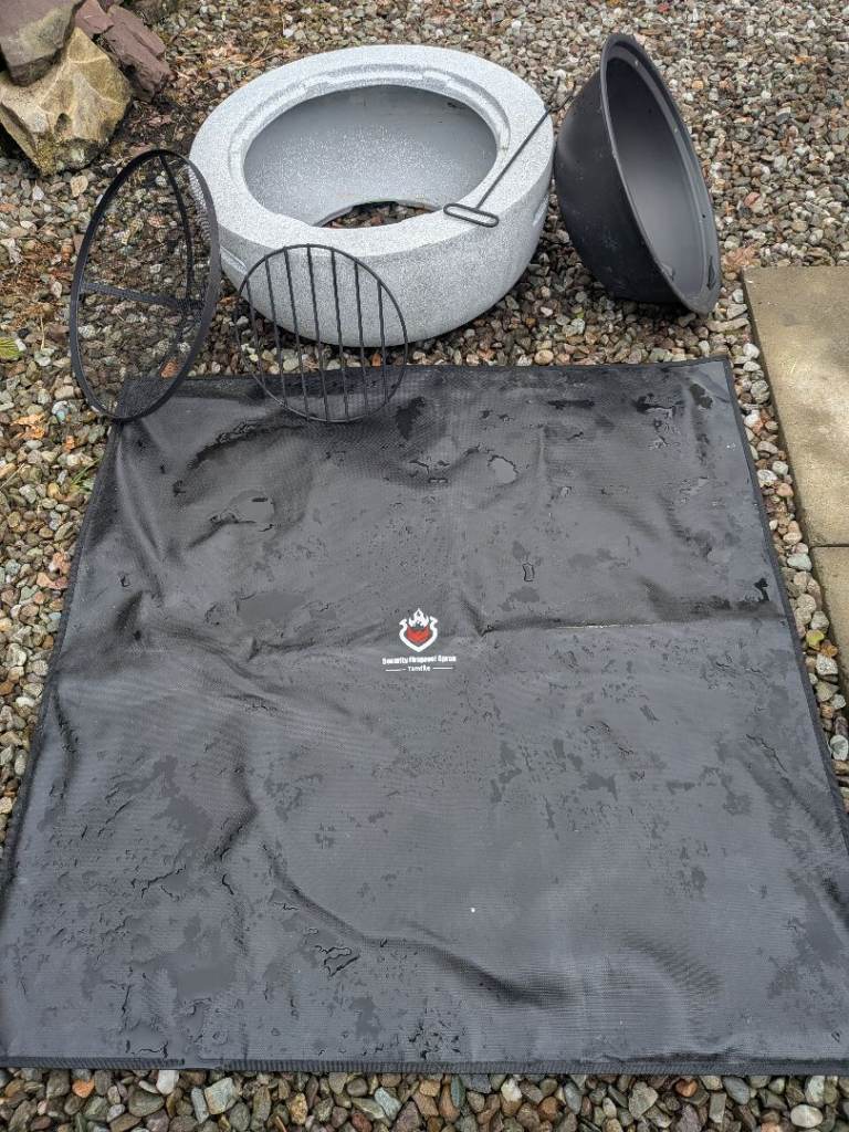 Fire Pit with Grill and Cover – Good Condition