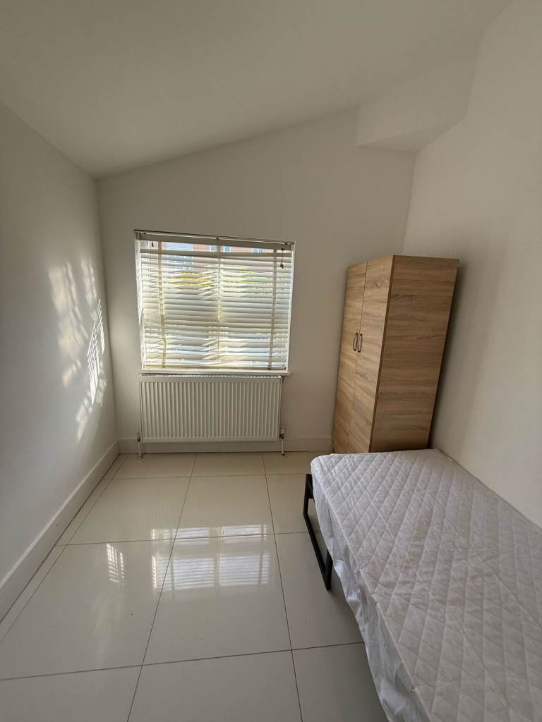 🌻Single Room to Rent in Modern Tottenham Home with Garden🍃N17!