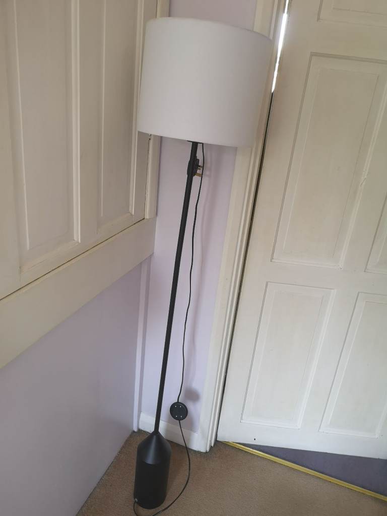 Stylish Black Floor Lamp with White Shade – Good Condition