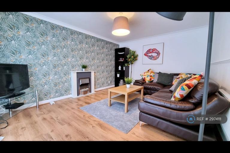 4 bedroom house in Woodbridge Fold, Leeds, LS6 (4 bed) (#2974111)