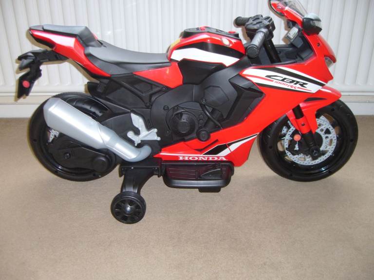 kids ride on motorcycle