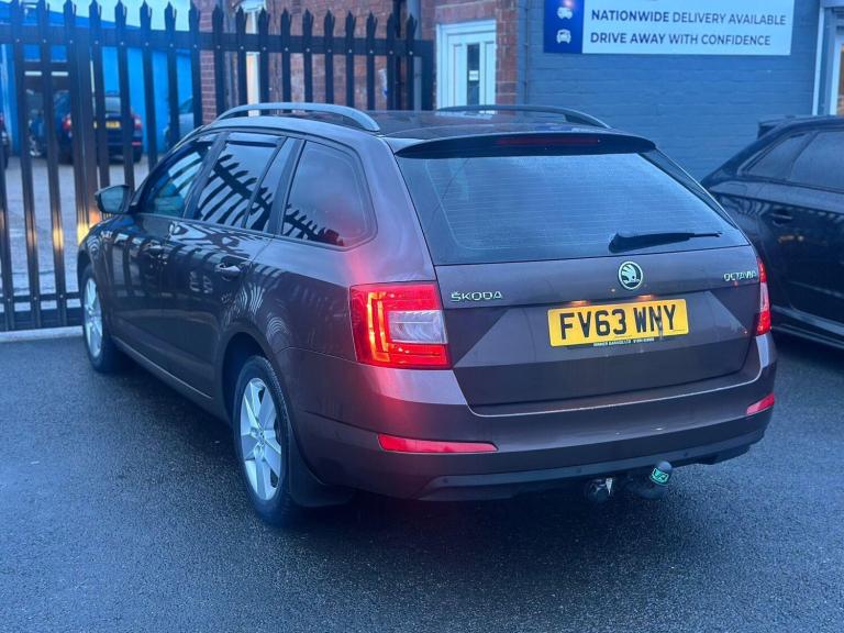 2013 Skoda Octavia 1.6 TDI SE Euro 5 (s/s) 5dr ESTATE Diesel Manual