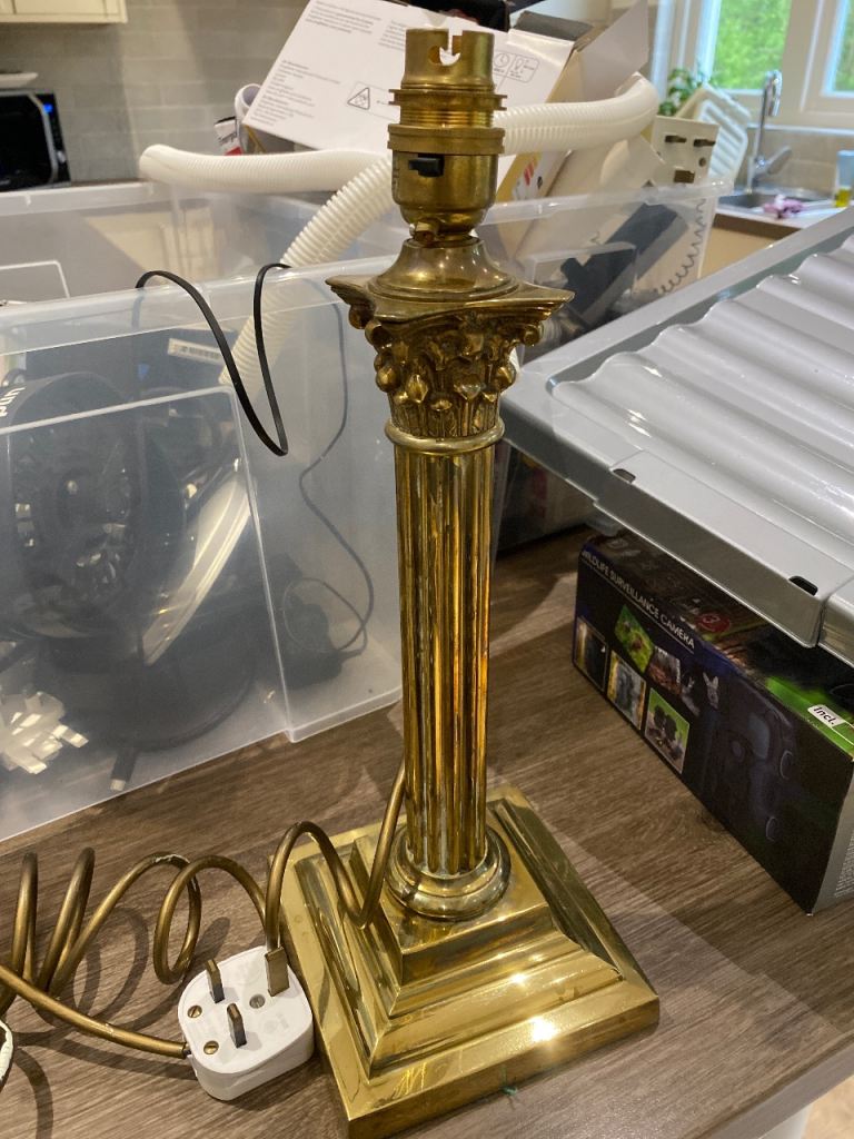 Brass Corinthian Lamp