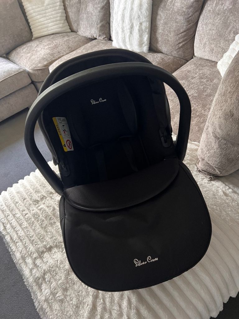 Silver Cross Car Seat – Black, As Good As New