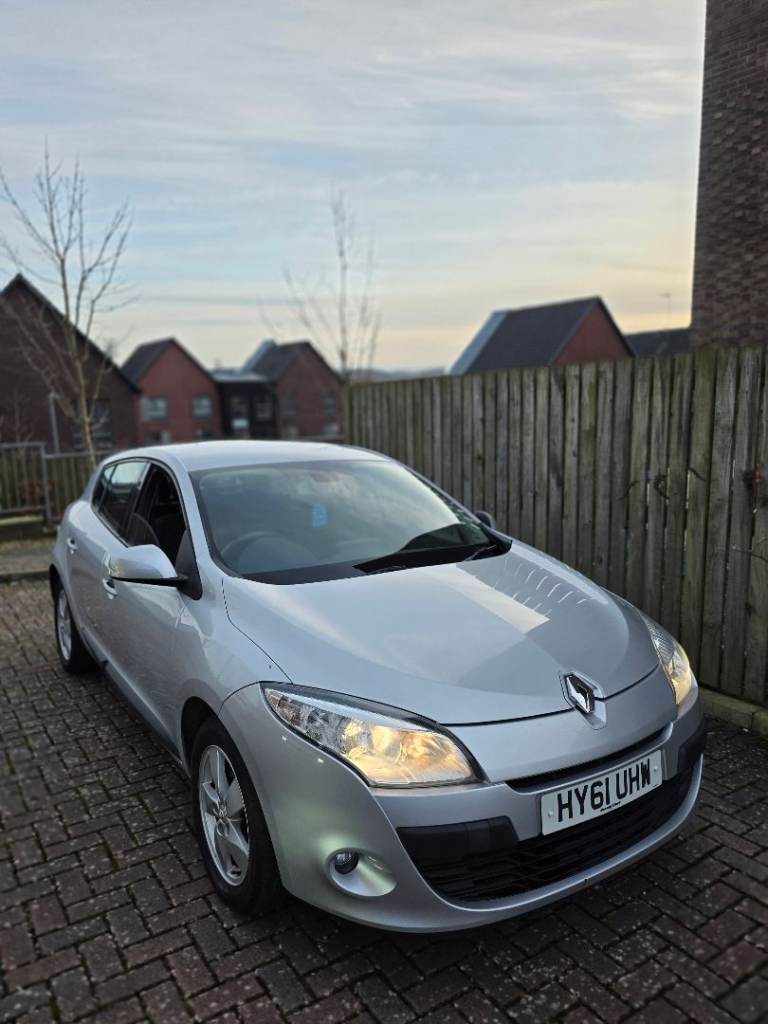 Renault, MEGANE, Hatchback, 2011, Manual, 1598 (cc), 5 doors