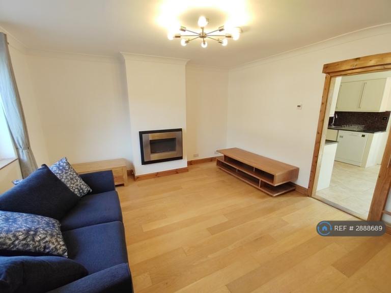 4 bedroom house in Leete Road, Cambridge, CB1 (4 bed) (#2888689)