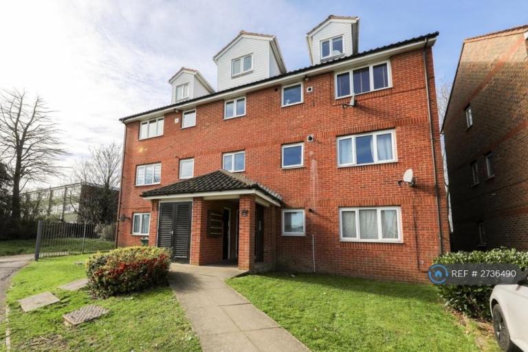 2 bedroom flat in Hither Green, London, SE13 (2 bed) (#2736490)