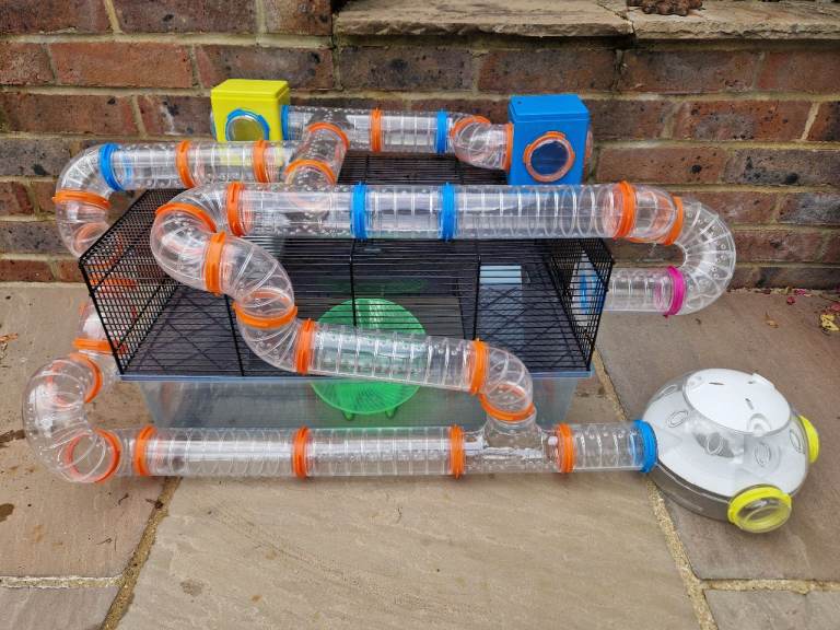 Large collection of Ferplast tubes and habitats for connection to Ferplast Hamster Cage