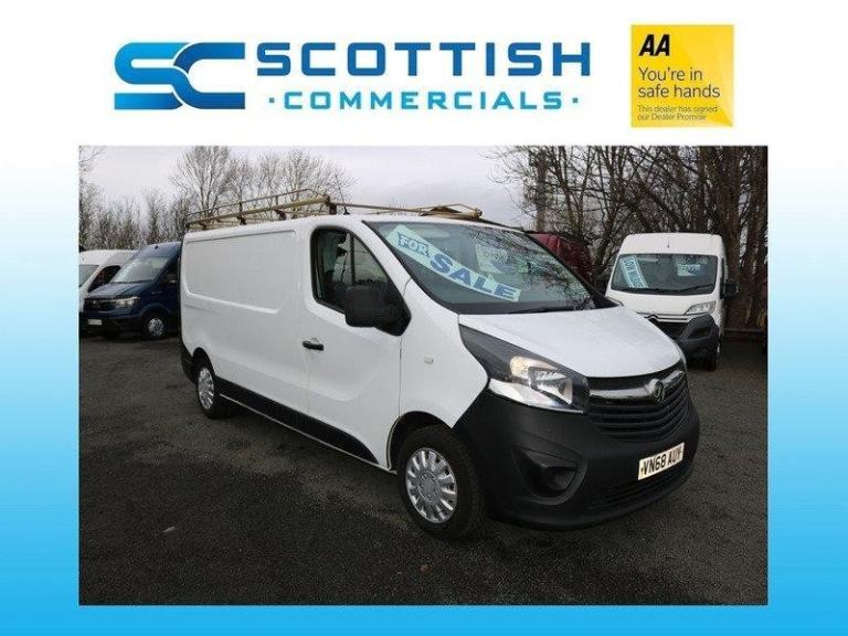 2018 VAUXHALL VIVARO LWB EXCELLENT CONDITION LOW MILES YEARS MOT transit