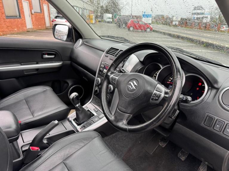 SUZUKI GRAND VITARA 2.4 VVT SZ5 4WD Euro 5 5dr 2011