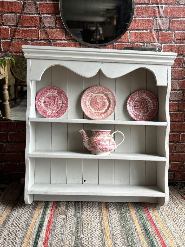 Vintage Country Cottage solid pine painted wall shelf/plate rack | in ...