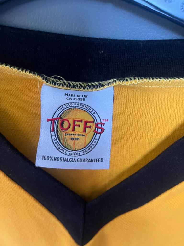 TOFFS Hull City retro shirt 1957-60