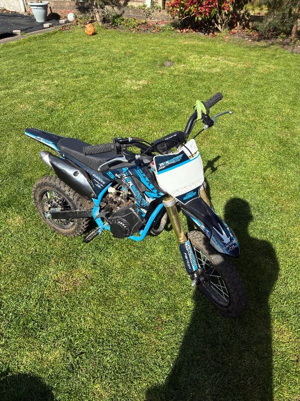 Kids petrol motorbike 