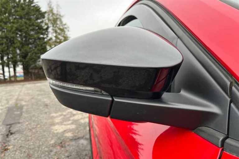 2019 Skoda Karoq 2.0 TDI Sport Line 4x4 5dr ESTATE DIESEL Manual