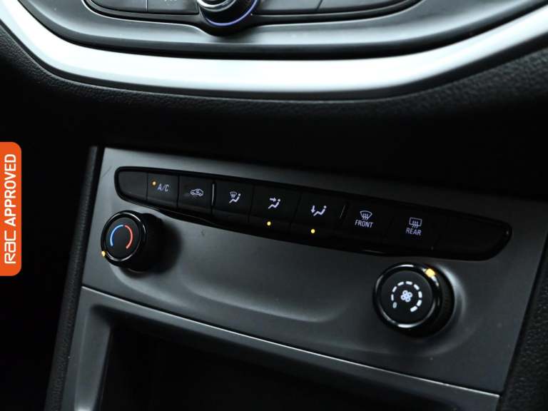 2021 Vauxhall Astra 1.2 Turbo Business Edition Nav Sports Tourer 5dr Petrol Manual Euro 6 (s/s) E...