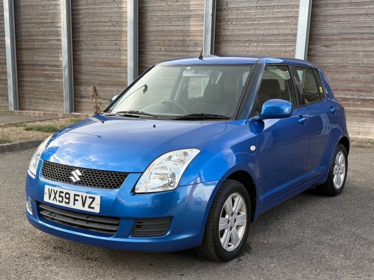 Suzuki, SWIFT, Hatchback, 2009, Manual, 1328 (cc), 5 doors
