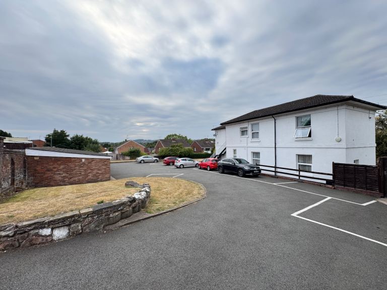 ONE/Studio Flat In Kidderminster ALL BILLS INCLUDED