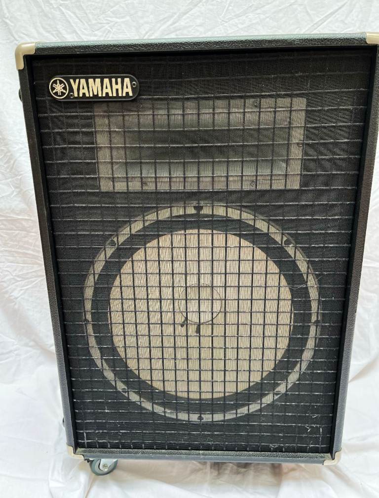 Yamaha KS100 Keyboard Amplifier 100Watt can be used with other instruments