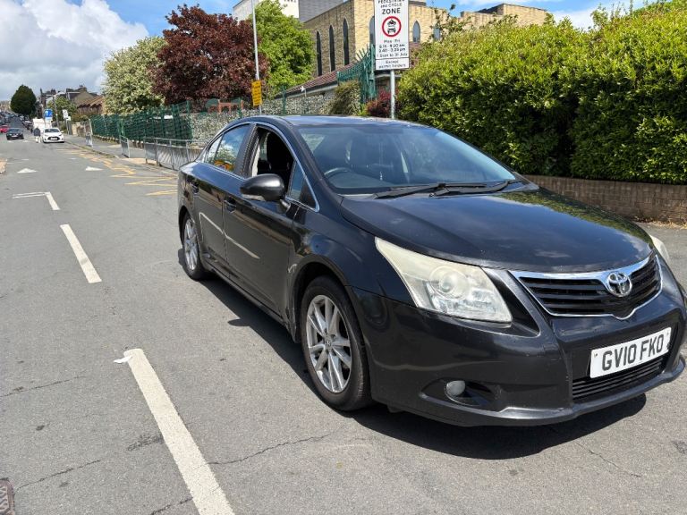 Toyota, AVENSIS, Saloon, 2010, Manual, 1998 (cc), 4 doors