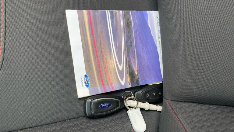 2018 Ford Focus 1.0 EcoBoost 140 ST-Line Navigation 5dr Petrol Hatchback Hatchback Petrol Manual