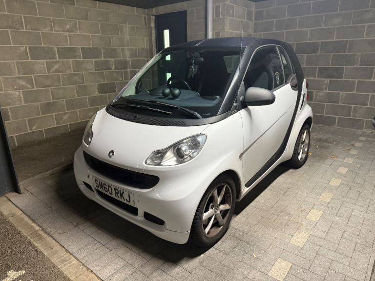 2011 Smart FORTWO Coupe (MOT) 