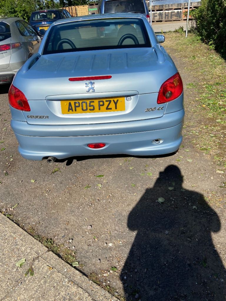 Peugeot, 206, Convertible, 2005, Manual, 1587 (cc), 2 doors