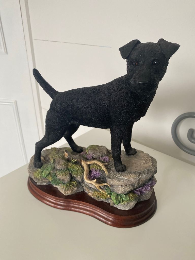 Border Fine Arts Classic Alert & Ready Patterdale Terrier Ornament 