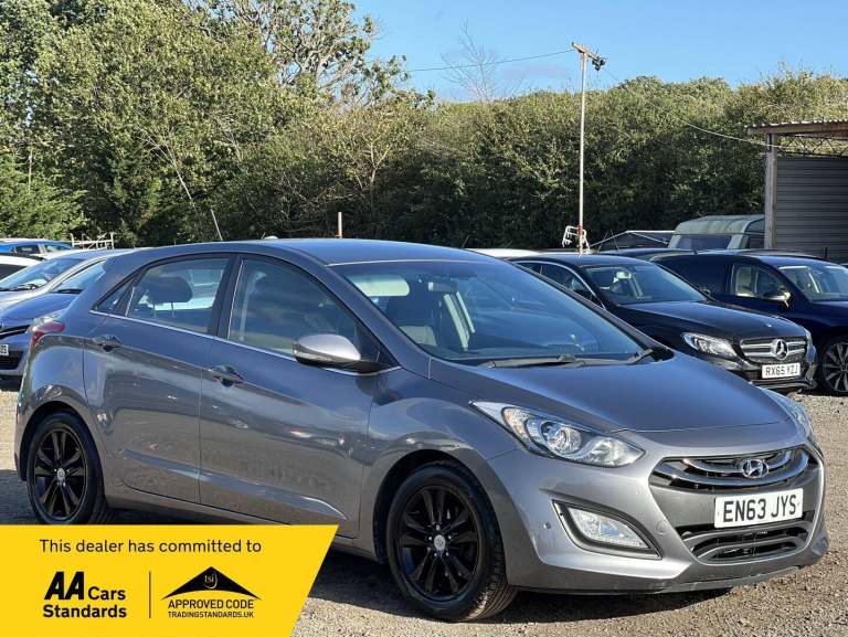 2014 Hyundai i30 1.6 CRDi [128] Blue Drive Style Nav 5dr HATCHBACK DIESEL Manual