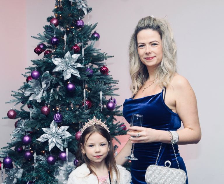 image for 🎄 Capture the Magic of Christmas with Photography! 📸