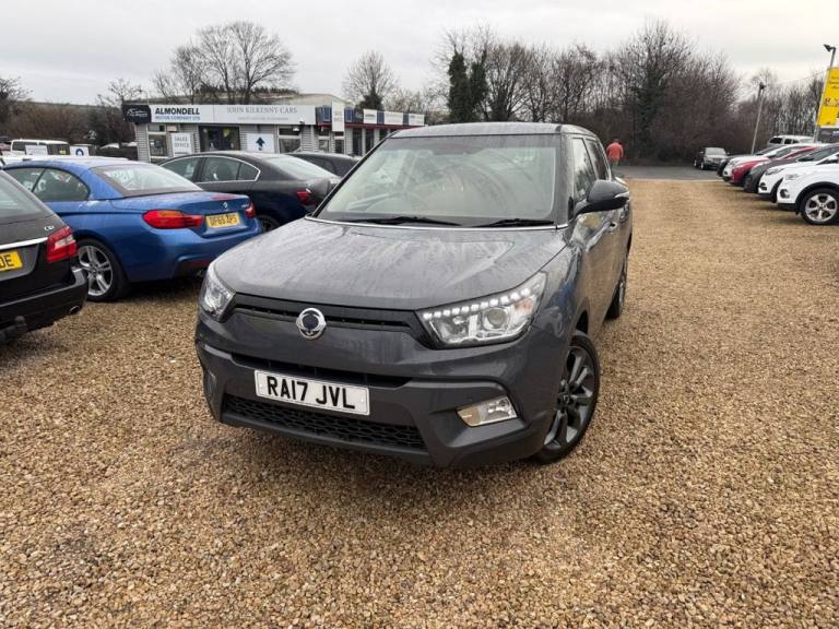 2017 Ssangyong Tivoli 1.6 e-XGi ELX SUV 5dr Petrol Manual Euro 6 (s/s) (128 ps) HATCHBACK Petrol ...