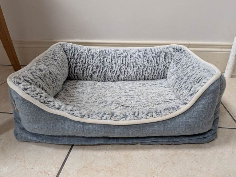 Dog bed