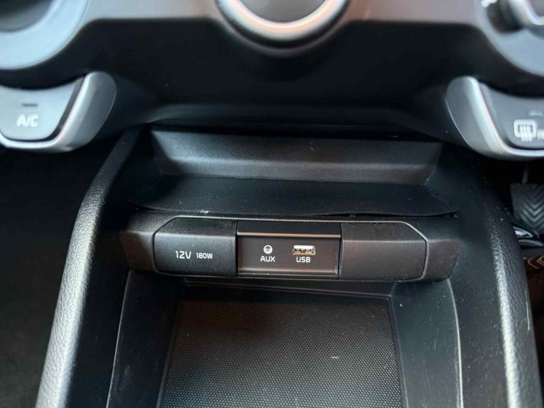 2018 Kia Stonic 1.0T GDi 2 5dr HATCHBACK Petrol Manual