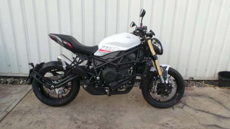 2024 Benelli 752 S 0 Naked 