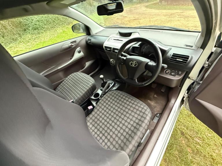 2009 Toyota IQ 1.0 VVT-i 2 Euro 4 3dr HATCHBACK Petrol Manual