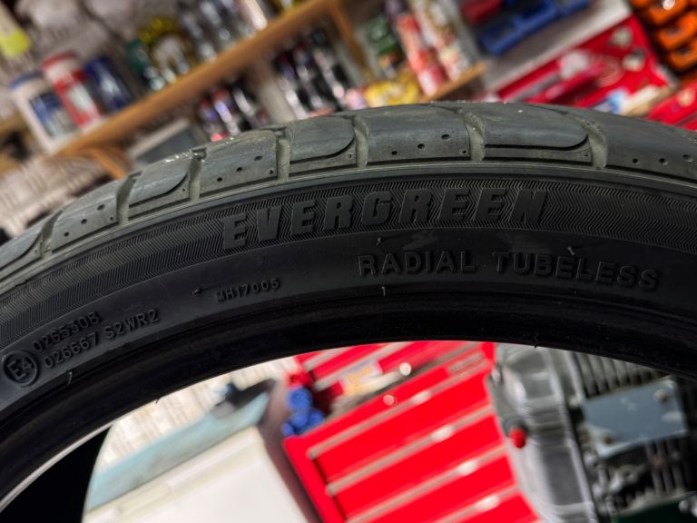 Winter Tyres, 4 matching