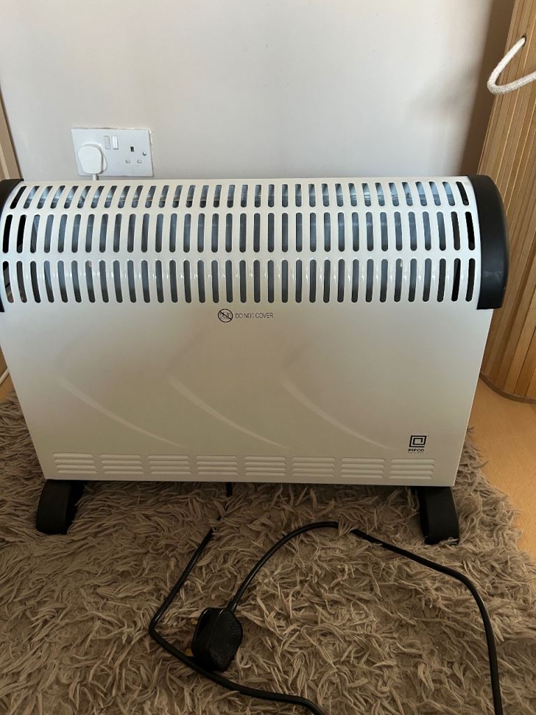 Pifco 2Kw Electric heat New without packaging ideal for camping caravan outdoor iffice