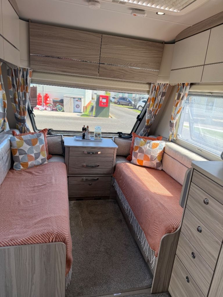 Elddis Xplore Halo 5 Berth Touring Caravan