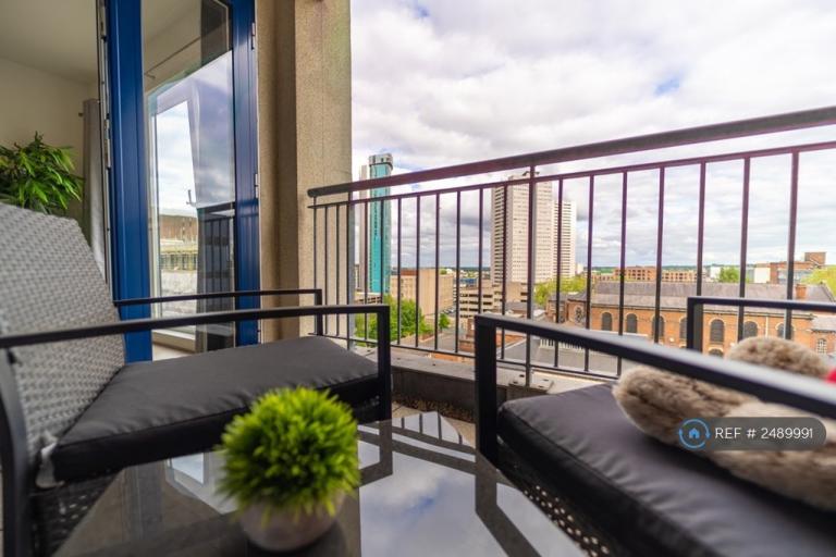 1 bedroom flat in The Mailbox, Birmingham, B1 (1 bed) (#2489991)
