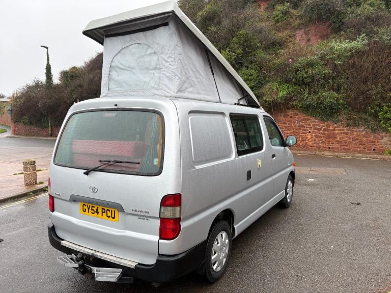 Toyota Hiace Campervan Motorhome Day Van Pop Top 2.5 Diesel 2004 