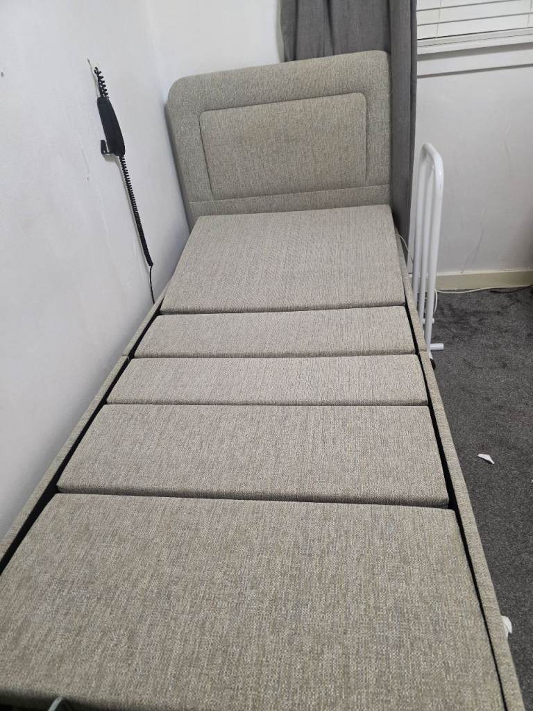 Craftmatic single bed