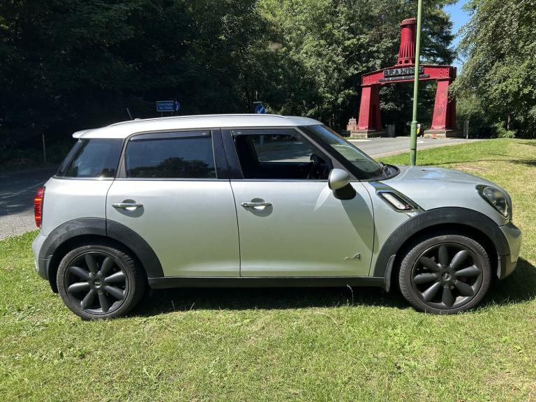 MINI COUNTRYMAN 2.0 Cooper SD ALL4 Countryman Silver Auto Diesel 2013