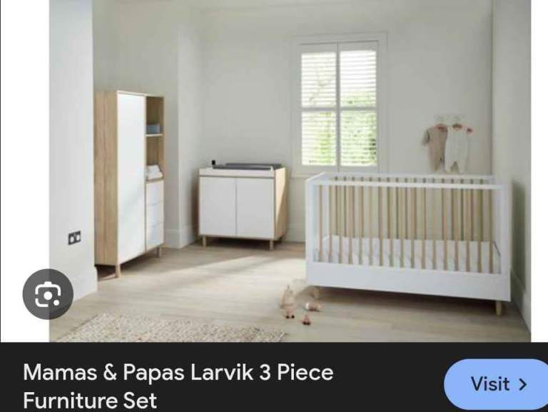 Modern, scandi-style cot bed 140cm x70cm (brand Mamas & Papas)