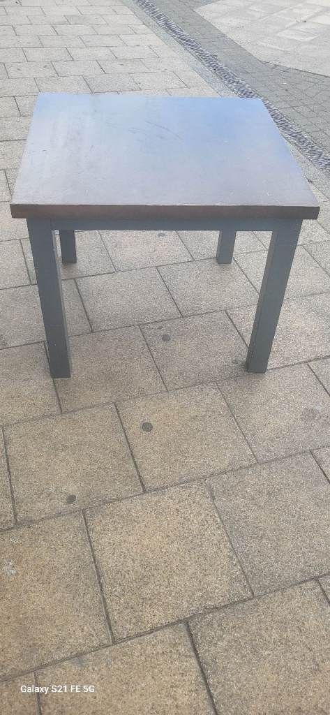 Cafe tables pick up city centre 