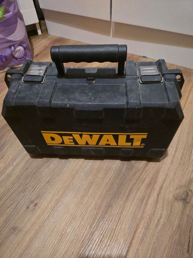 Dewalt biscuit jointer