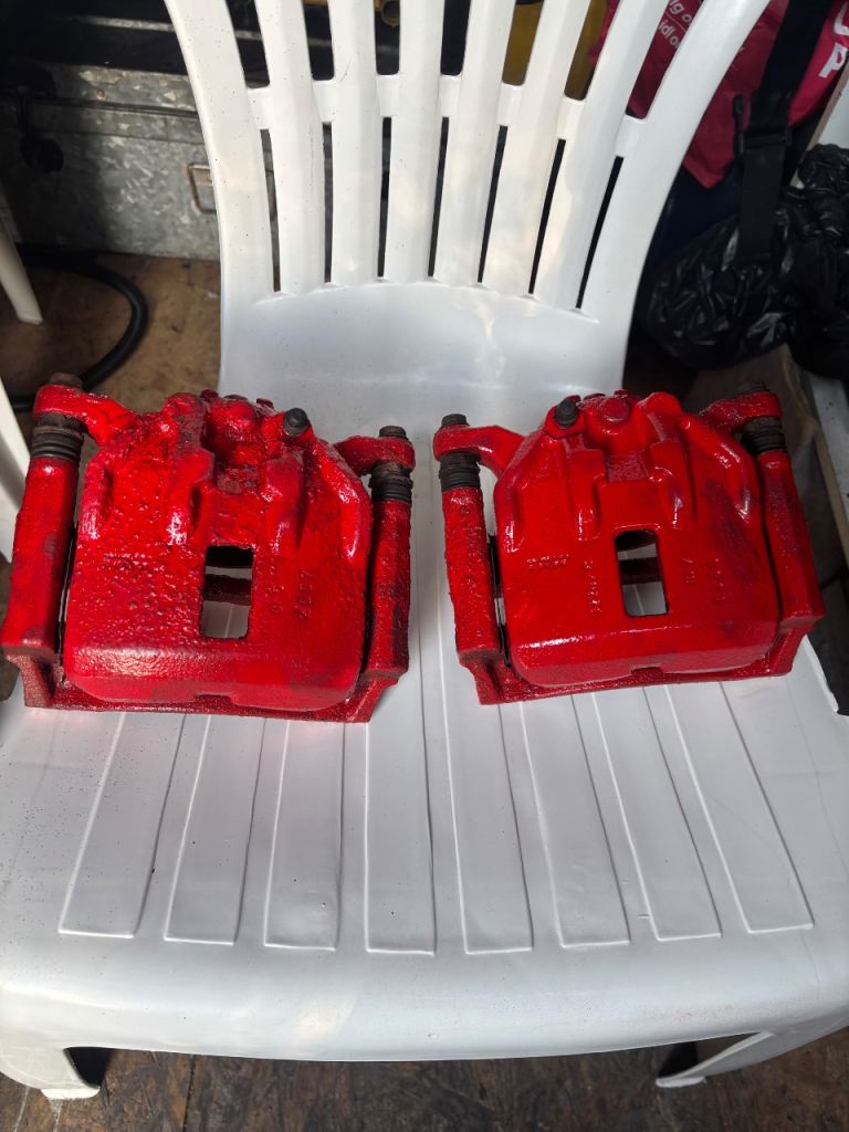 Honda civic 2009 1.8 front brake calipers