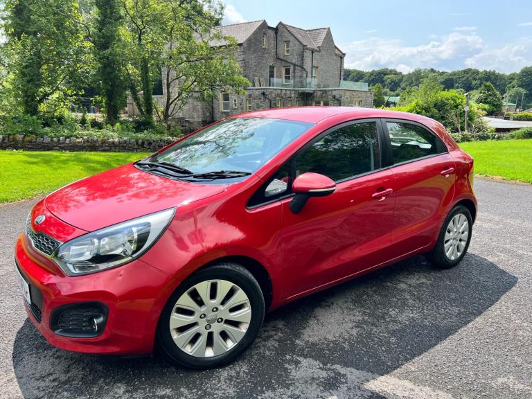 2013 KIA RIO -1.2 PETROL- FIRST CAR - LOW MILEAGE 