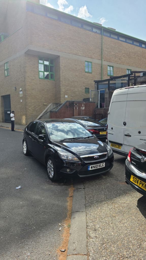 Ford, FOCUS, Hatchback, 2010, Manual, 1560 (cc), 5 doors